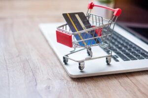 Styczniowe wyprzedaże – idealna okazja dla cyberprzestępców Jak dbać o cyberbezpieczeństwo w sezonie wyprzedażowym